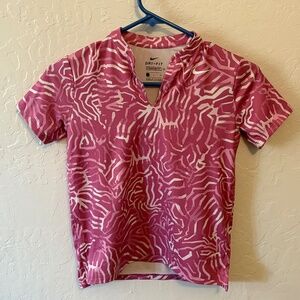 NIKE GOLF Girl's Dri-Fit Blade Collar V-Neck Golf Polo Shirt. Fuschia Pink/White